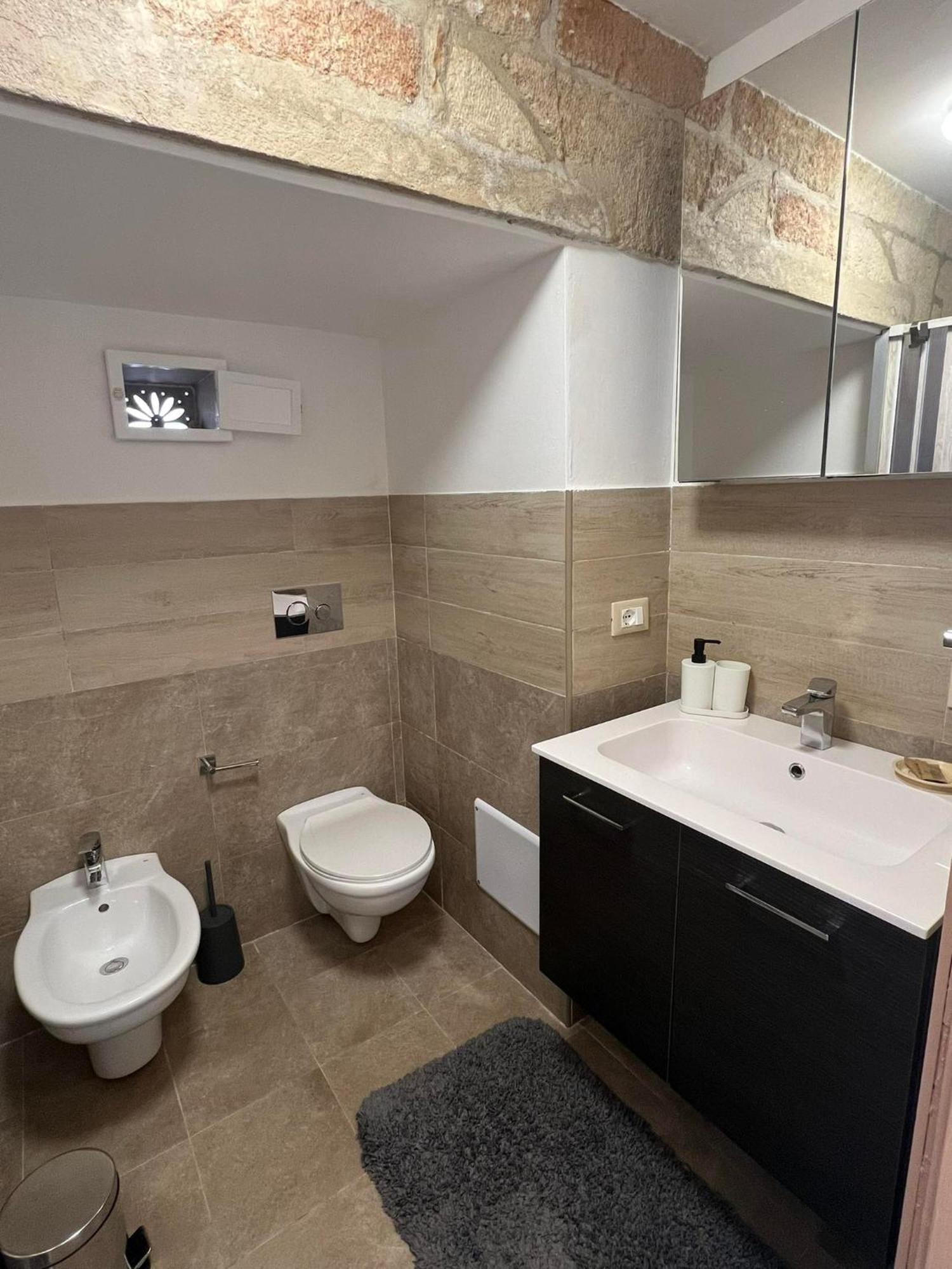 Central House Apartment Polignano a Mare Luaran gambar